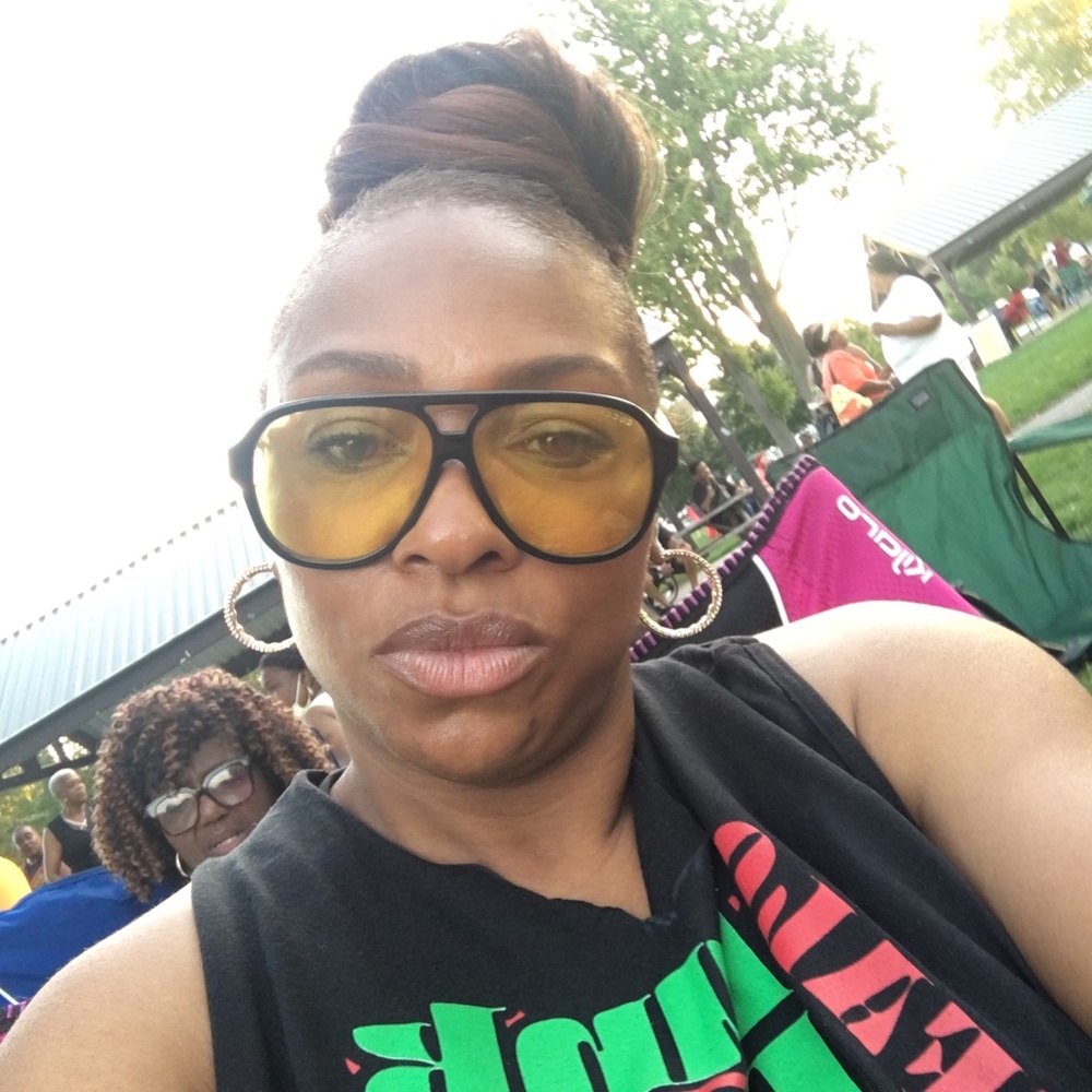 Meet your Posher, Daphne